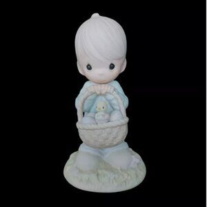 Vintage Precious Moments 1987 Wishing You A Basket full Of Blessings Figurine
